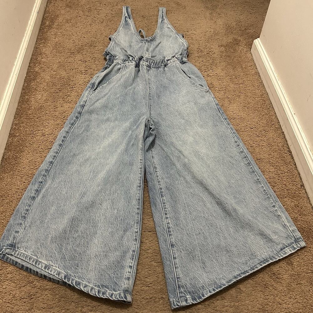 WE THE FREE PEOPLE Acid Wash Alora Denim Wide Leg Jumpsuit Size Small